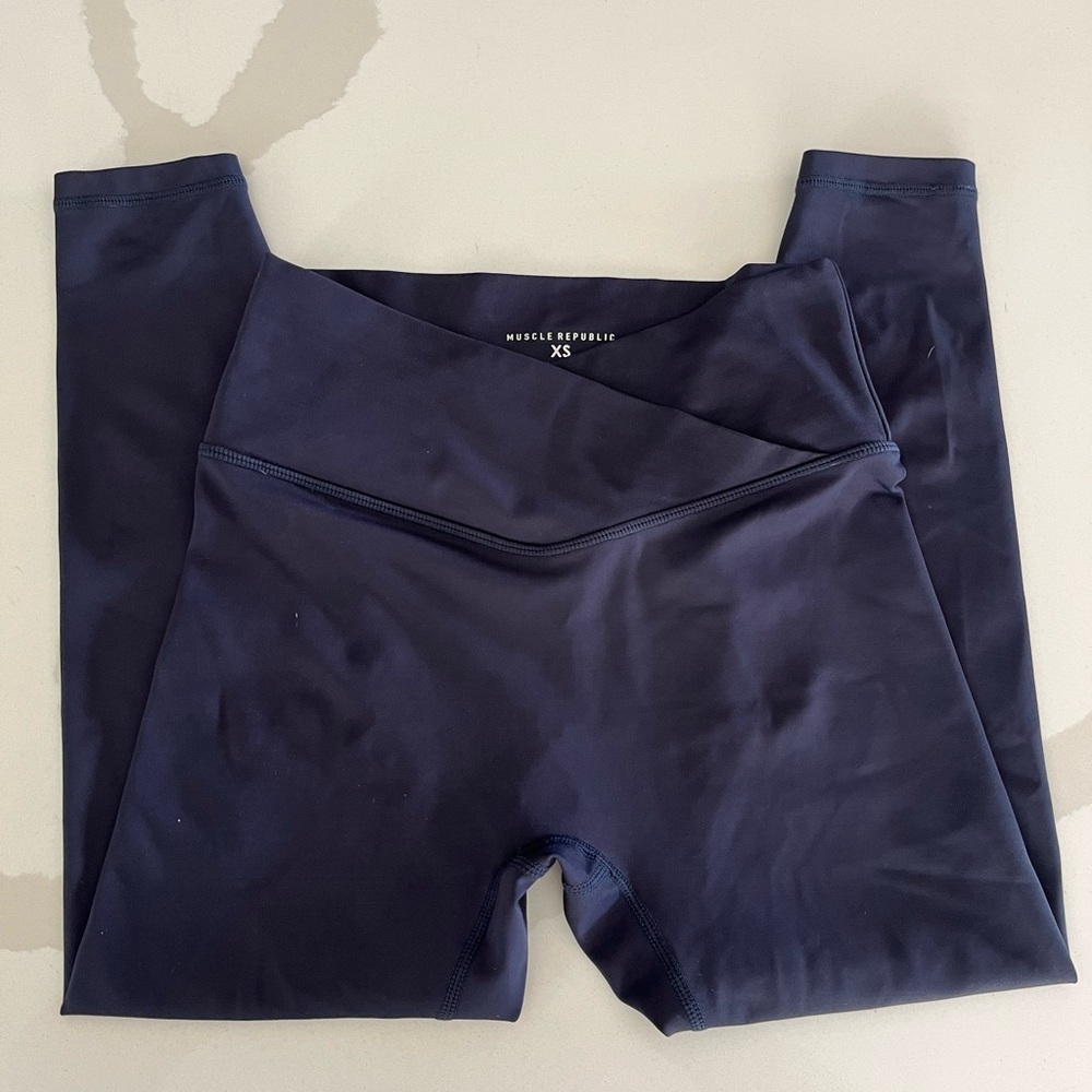 Muscle Republic Balance 7/8 Leggings- Navy